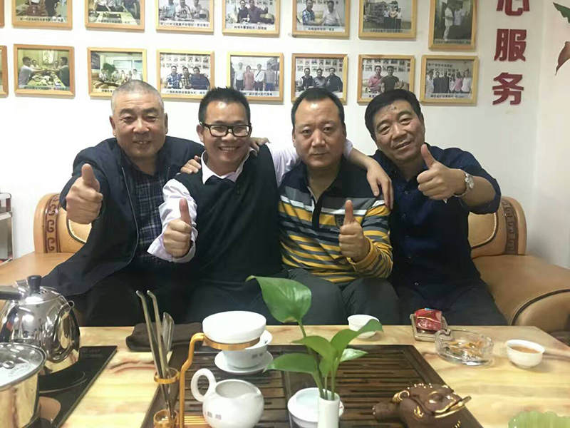 全自動鑄造機器，全自動鑄造機，鑄造機器，鑄造設備工廠