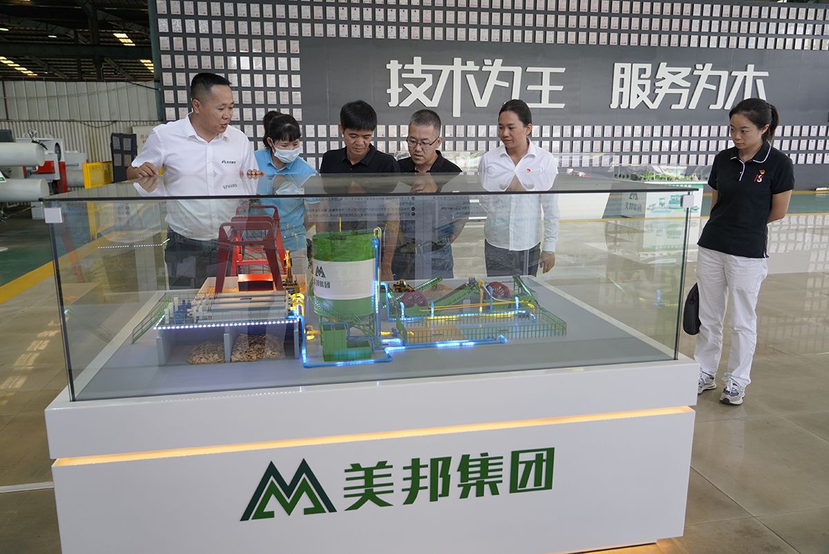 東風日產發動機機關黨支部參觀美邦集團 東風日產發動機機關黨支部參觀美邦集團